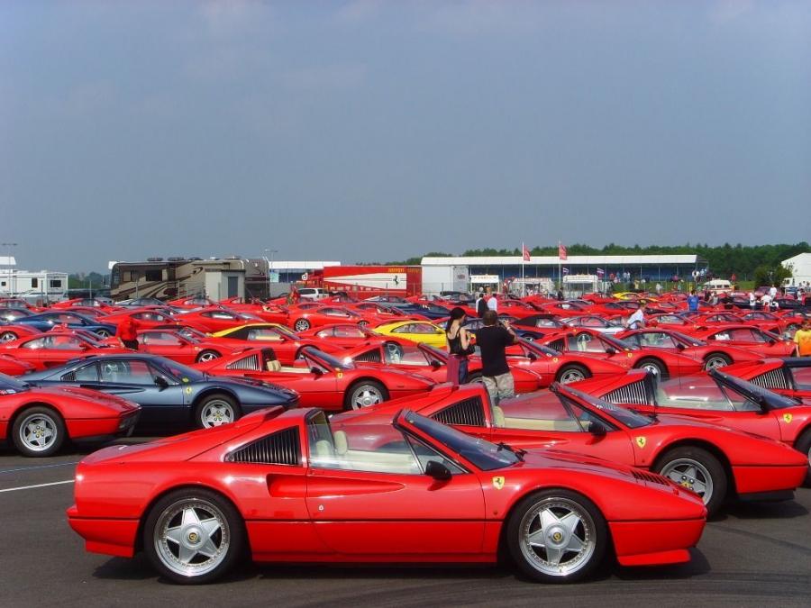  Ferrari 328 GTS 1986 года  (фото 5 из 23)